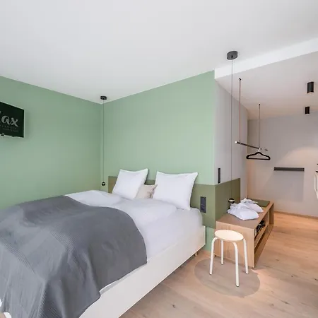 Lifestylehotel Dasmax Отель Зеефельд в Тироле